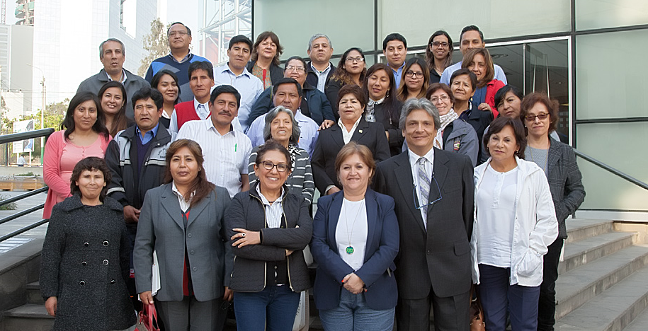 Gestión de Bibliotecas Universitarias – La biblioteca universitaria como apoyo en el desarrollo de competencias para la investigación